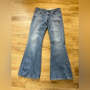 Vintage Levi's Jeans Women's 519 Low Rise Flare Blue Denim Size 7 Y2k 90s